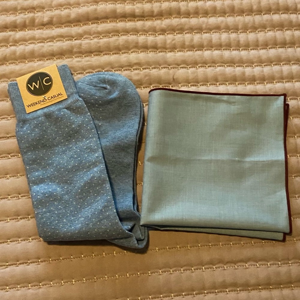Men’s socks & pocket square